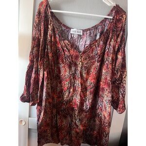 G_Dina Ariel 22_24 Womens Blouse with slit in sleeves
